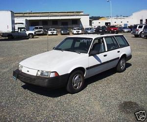 1993 Chevrolet Cavalier left front