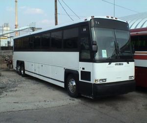 front of 1996 MCI 102DL3