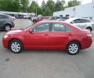 2008 Toyota Camry LE left side