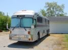 1983 Eagle entertainer mobile home front