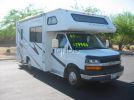 2005 FOUR WINDS CHATEAU SPORT Class C Motor Home right front