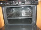 2005 FOUR WINDS Class C Motor Home stove