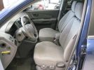 2005 Hyundai interior front