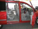 2006 Chrysler Town & Country interior