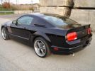 06 Ford Mustang rear