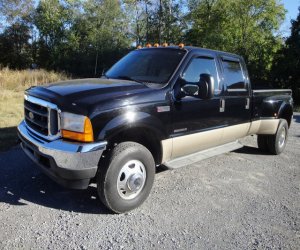 Image of a 2002 Ford F350