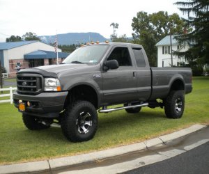 Image of a 2003 Ford F250 Super Duty