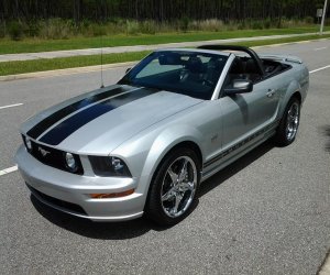 Image of a 2005 Ford Mustang GT